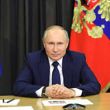 Статья владимира путина «об историческом единстве русских и украинцев» по указанию министра обороны сергея шойгу включена в качестве одной из обязательных тем для занятий. Statyu Putina O Edinstve Russkih I Ukraincev Vypustili Na Ukrainskom Yazyke Politika Rossiya Lenta Ru