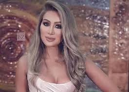 شاهد ممثلة شهيرة فى أحضان فنان مصرى البشاير تداول نشطاء على مواقع التواصل الاجتماعي مقطع فيديو للفنانة مايا دياب والف Long Hair Styles Hair Styles Beauty