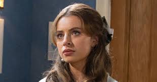 Coronation Street confirms Daisy's exit story in early ITVX release