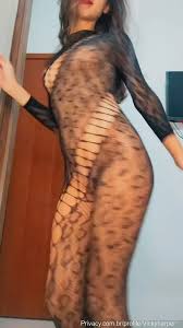 Vicky Harper tá se mostrando com toda a sensualidade do mundo! - Patricinhas