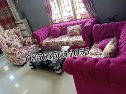 Desain Model Sofa Minimalis Modern Retro Terbaru Thn 2020 2021 2022 Graha288 Misalnya meja kayu, kursi berwarna cokelat tanah, hingga tanaman hidup di beberapa pot kecil. desain model sofa minimalis modern