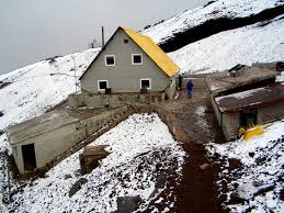 Ecuador Mountain Climbing News