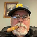 Dennis Rivett's Instagram, Twitter & Facebook