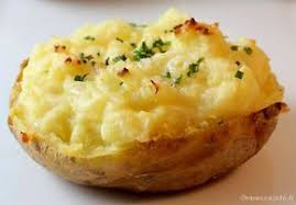 Pommes De Terre Farcies Aux Lardons Et A L Oignon Les Legumes Farcis Pommes De Terre Farcies Recettes De Cuisine Recette Pomme De Terre