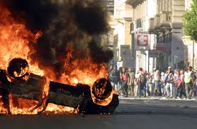 Quarto appuntamento del ciclo di trasmissioni verso il xxennale del g8 di genova. Limoni E Sangue A Che Servivano Gli Scontri Di Genova Limes