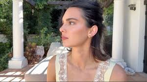 Kendall Jenner's walking strength