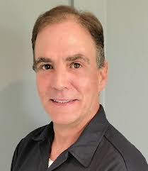 Jennifer Lundgren's Instagram, Twitter & Facebook