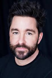 Ian Cloutier's Instagram, Twitter & Facebook