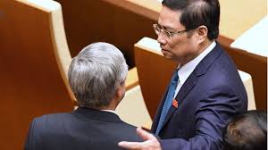 Khung cảnh mùa hè ở làng quê tân cương, trung quốc hút hồn du khách. Tan Thá»§ TÆ°á»›ng Pháº¡m Minh Chinh Quyáº¿t Ä'oan La Quyáº¿t Ä'oan Tháº¿ Nao Bbc News Tiáº¿ng Viá»‡t