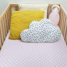 Le drap housse p'tit basile pour lit bébé 60x120m est en coton bio. Drap Housse Rose Bebe Fille En Coton Made In France Cocoeko