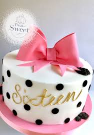 Now you can, select from many cake and decorations options then you can print your creations and show it to your friends. Sweet 16 Birthday Cakes 1 Layer Novocom Top