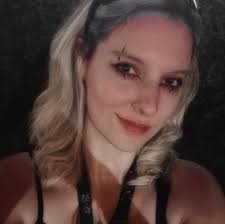 O Diabo e o Padre Amorth O terror é real e está documentado em filme  realizado pelo mesmo diretor do clássico "O Exorcista", William Friedkin. O  documentário traz, alem de relatos sobre