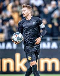 Borussia dortmund jacket football sportwear tracksuit full. Borussia Dortmund 110th Anniversary Blackout Kit Released The Kitman