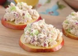 Une Entree Absolument Parfaite De Bouchees De Pommes Au Thon Recipe Food Perfect Appetizers Recipes