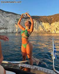 Claudia Sampedro  claudiasampedro Nude Leaks OnlyFans Photo 16 - Leaked  Models