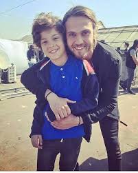486 Curtidas 3 Comentarios Muhtesem Yuzyil Kosemsultan Velikolepnyivekk No Instagram Shehzade Bayazid I Shehzade Murat Actors Turkish Actors Beer Outfit