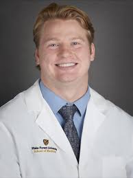 Meet Dr. Davis! Malcolm is one of our incredible second year residents.  He's all about staying active. Whether he's hitting the gym or playing  basketball, he brings energy and enthusiasm to every