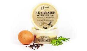 Många konsumenter var med och nominerade förslag till det föga smickrande priset årets matbluff. Forra Arets Matbluff Utsedd Eriks Tryffelbea Vann Feber Webb