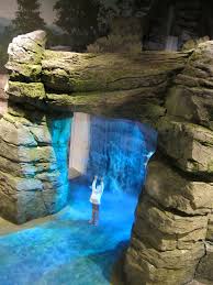 Atlanta With Kids Twelve Indoor Activities For The Whole Family Atlanta Attractions Science Museum Travel