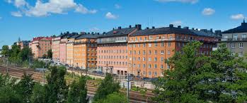 How far is it from vasastan to the south pole? Vasastan Stockholm Vaxer