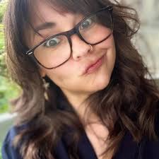 Gena (@gena_campbell)