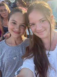 Remove people from photo background?