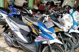 Tawaran menarik buat penyuka motor sport cc tanggung, 150 cc. Murah Banget Rp 3 Jutaan Bisa Dapat Motor Sport Dan Matic Bekas Motorplus