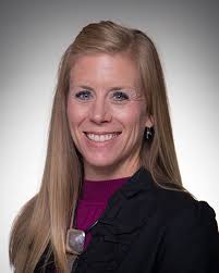 Kim Bishop's Instagram, Twitter & Facebook