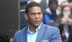 In 622 muhammad arrived in the city, then known as yathrib, after fleeing mecca, in an event known as the hijrah it was in medina that he established the muslim community and where his body is entombed. Los Angeles D A Declines To Charge Benny Medina For Alleged 2004 Sexual Assault Deadline