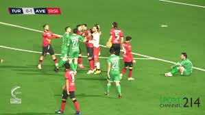 L'unione sportiva avellino 1912, meglio nota come avellino, è una società calcistica italiana con sede nella città di avellino.milita in serie c, la terza divisione del. Avellino Oggi L Incontro L Agente Di Dossena Intanto Si Attende Il Recupero Di Errico Youtube