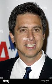 Ray romano actor hills la usa beverly hilton hi-res stock photography and  images