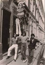 Shirts Jeans En Jacketsbij Apache Aan De Jacobusstraat
