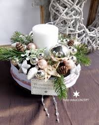Adventskranz Zapfen Weiss Rose Best Aus Natur Rebenkranz Arrangiert Mit Kerze Geweissten Deko Buchs Tannenzweigen Glas Weihnachten Dekoration Deko Weihnachten Und Weihnachtsdekoration