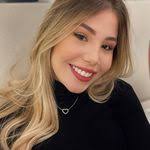 Lindsay Stumpf's Instagram, Twitter & Facebook