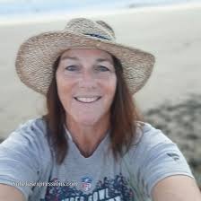 Drop a comment and welcome our new shelling fanatics to the community! ⬇️  🏝️ ☀️ 🐚 Don't forget your shelling bag & shell scooper! ✓ 💥 BEST  Shelling bag w/zipper: https://amzn.to/4gHK8ho ✓