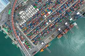 مصر توقع عقداً لإنشاء محطة حاويات في ميناء شرق بورسعيد - اقتصاد الشرق مع  بلومبرغ