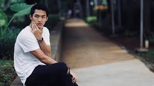 Nama jonatan christie sering disandingkan dengan mantan pemain bulu tangkis andalan indonesia, taufik hidayat. Jonatan Christie Biodata Profil Lengkap Kepogaul