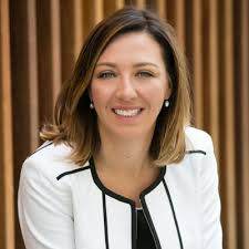 Emily Hackett (@EmilyHackett)