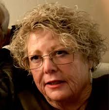 Should driftwood, cholla ribs, and roots be sealed and if so, how?