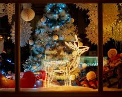 This set consists of three trees that are constructed of sturdy wire and topped with silver glitter accents. 8 Things To Do In Auckland For Christmas 2018 Usave Blog