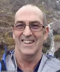 Father messaged wife from Snowdonia before tragic fall, inquest hears