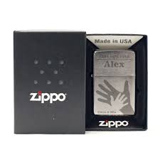 Cosa regalare al papà per la sua festa? Zippo Inciso Festa Del Papa Regali Per Fumatori