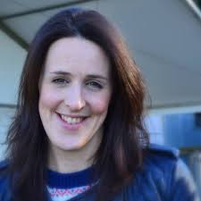 Rebecca Sims (@rebeccaesims)