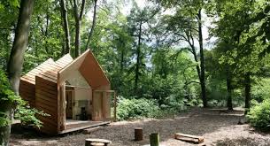 La Maison D Ermite Par Daniel Venneman Et Mark Van Der Net La Mini Maison Com Maison D Architecture Maison Petite Maison
