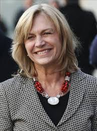 La alcaldesa de providencia, evelyn matthei, afirmó que será candidata presidencial. Biografia De Evelyn Matthei Quien Es Quien Net