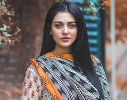 In an interview with urdu news. 140 Sarah Khan Photo New Picture Pic Photo Gallery 2021