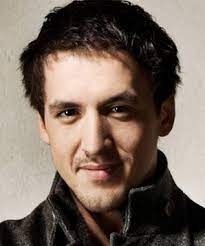 Артур сергеевич смольянинов — популярный российский актёр родом из москвы, где проживает и сейчас. Artur Smolyaninov Artur Smolyaninov Filmografiya Foto Biografiya Akter