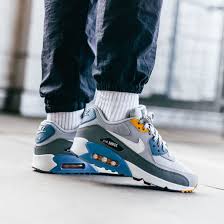 Nike Air Max 90 Essential Wolf Grey On Feet Airmax90 Airmax Sneakers Nike Air Max 90s Nike Air Max Herren Nike Air