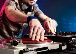 How To Hire A Strong Resident Dj | Bar & Restaurant