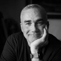 Stephen Hooks's Instagram, Twitter & Facebook